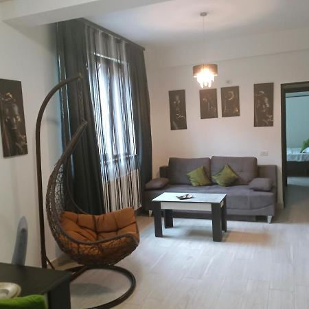Apartament Ella T2 Lejlighed Năvodari Eksteriør billede