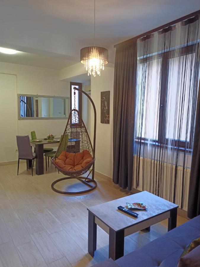 Apartament Ella T2 Lejlighed Năvodari Eksteriør billede